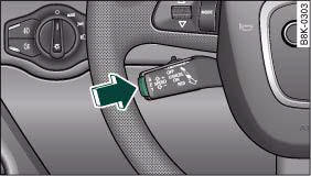 Audi A4: Speed and distance control system. Control lever for: Setting speed